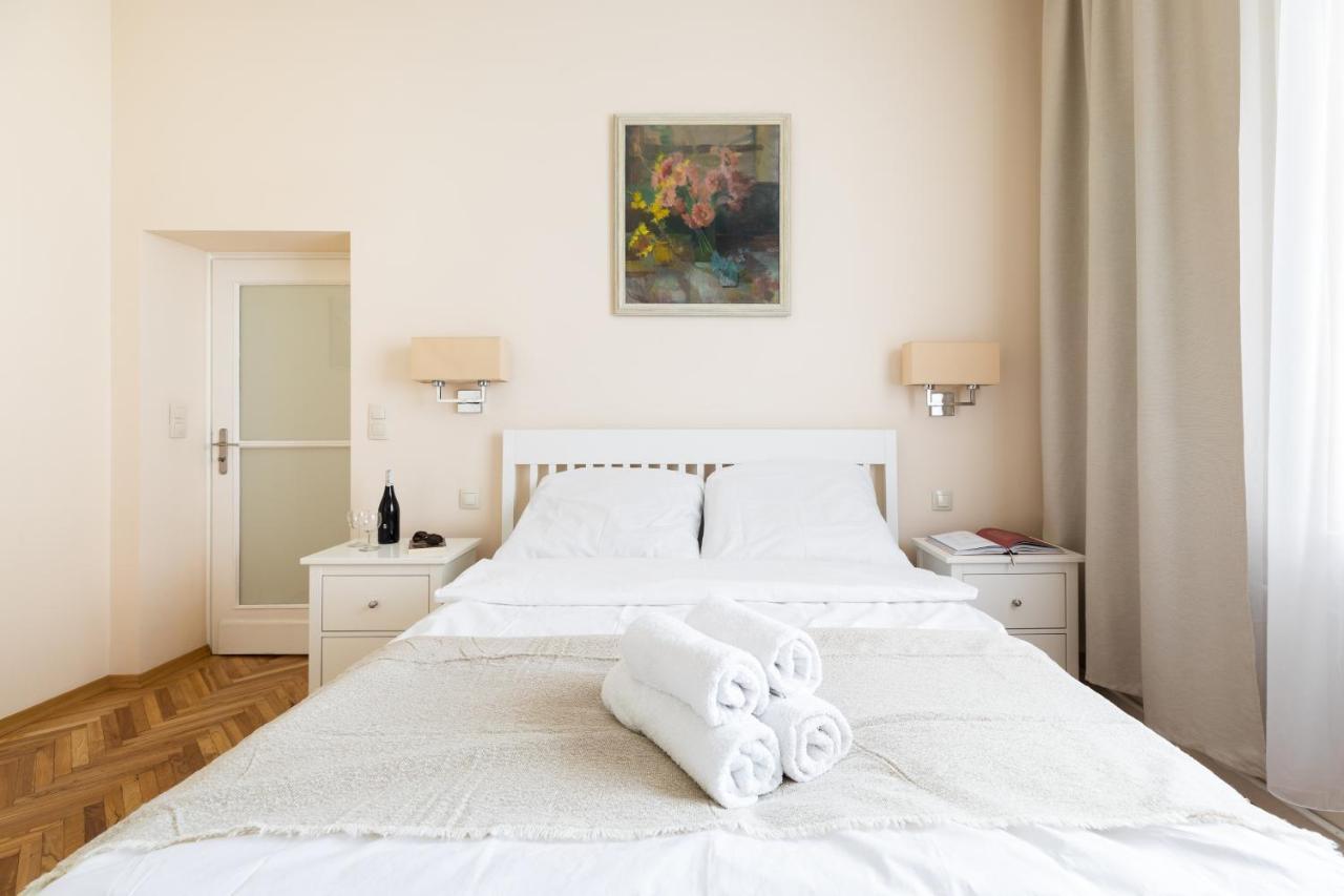 P&O Serviced Apartments Plac Konstytucji Βαρσοβία Εξωτερικό φωτογραφία