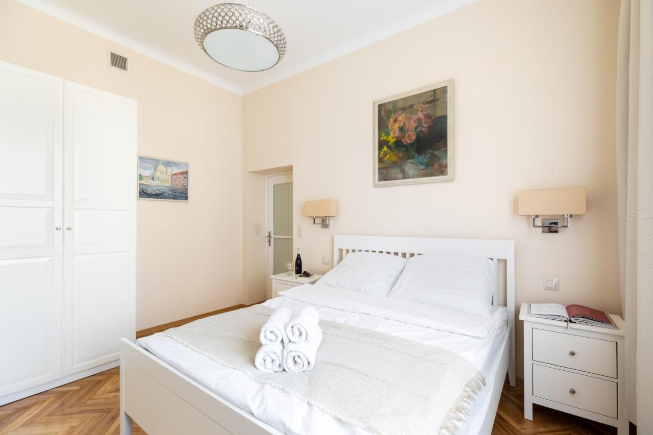 P&O Serviced Apartments Plac Konstytucji Βαρσοβία Εξωτερικό φωτογραφία